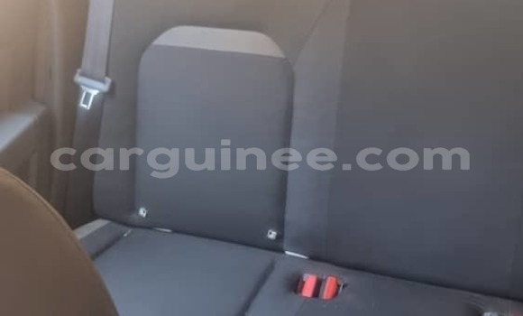 Buy Used Renault Duster White Car in Conakry in Conakry Buy Used Renault Duster White Car in Conakry in Conakry