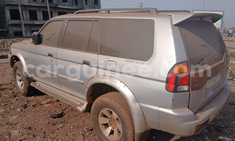 Big with watermark mitsubishi pajero conakry conakry 9783