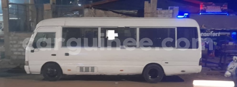 Big with watermark toyota coaster conakry conakry 9786