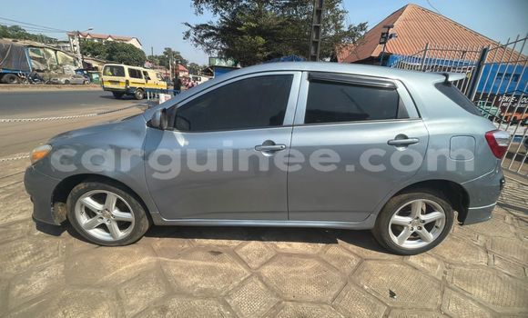 Buy Used Toyota Matrix Green Car in Conakry in Conakry Buy Used Toyota Matrix Green Car in Conakry in Conakry