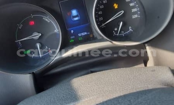 Buy Import Toyota C-HR White Car in Conakry in Conakry Buy Import Toyota C-HR White Car in Conakry in Conakry