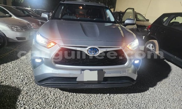 Buy Import Toyota Highlander Other Car in Conakry in Conakry Buy Import Toyota Highlander Other Car in Conakry in Conakry