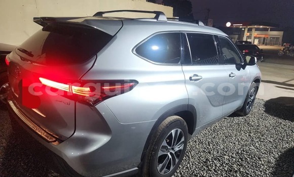 Buy Import Toyota Highlander Other Car in Conakry in Conakry Buy Import Toyota Highlander Other Car in Conakry in Conakry