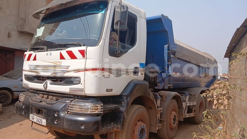 Big with watermark renault g300 conakry conakry 9822