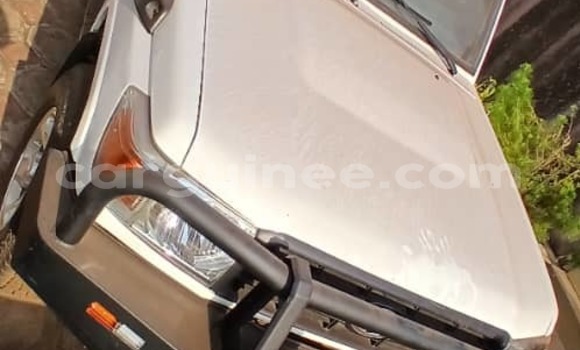Buy Used Toyota Land Cruiser White Car in Conakry in Conakry Buy Used Toyota Land Cruiser White Car in Conakry in Conakry
