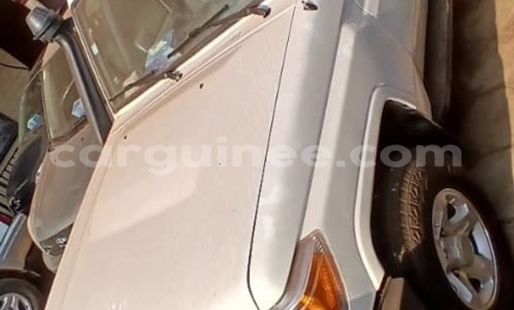Buy Used Toyota Land Cruiser White Car in Conakry in Conakry Buy Used Toyota Land Cruiser White Car in Conakry in Conakry
