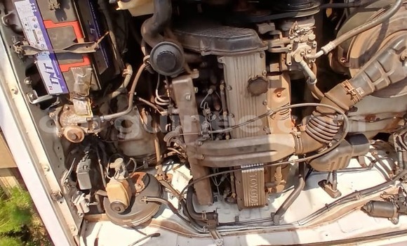 Buy Used Toyota Land Cruiser White Car in Conakry in Conakry Buy Used Toyota Land Cruiser White Car in Conakry in Conakry