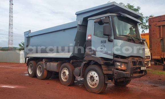 Acheter Occasion Utilitaire Renault Magnum 480 Autre à Conakry, Conakry Acheter Occasion Utilitaire Renault Magnum 480 Autre à Conakry, Conakry