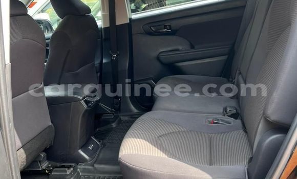 Buy Import Toyota Highlander Other Car in Conakry in Conakry Buy Import Toyota Highlander Other Car in Conakry in Conakry
