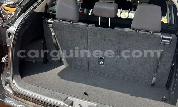 Buy Import Toyota Highlander Other Car in Conakry in Conakry Buy Import Toyota Highlander Other Car in Conakry in Conakry