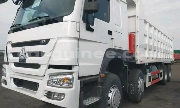 Acheter Occasion Utilitaire Renault Master Vert à Conakry, Conakry Acheter Occasion Utilitaire Renault Master Vert à Conakry, Conakry