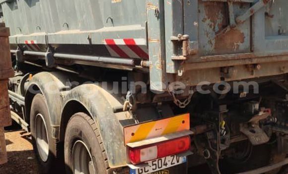 Buy Import Renault Tracer Other Truck in Conakry in Conakry Buy Import Renault Tracer Other Truck in Conakry in Conakry