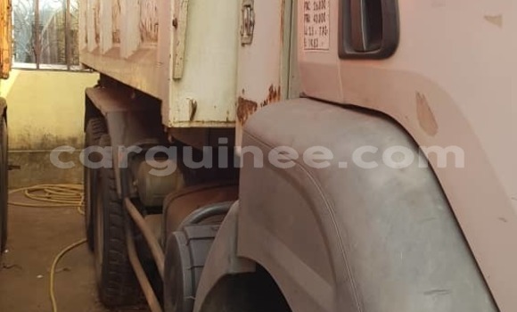 Acheter Import Utilitaire Renault S–160 Autre à Conakry, Conakry Acheter Import Utilitaire Renault S–160 Autre à Conakry, Conakry