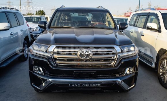 Buy Import Toyota Land Cruiser Black Car in Import - Dubai in Conakry Buy Import Toyota Land Cruiser Black Car in Import - Dubai in Conakry