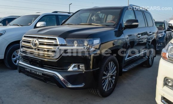 Buy Import Toyota Land Cruiser Black Car in Import - Dubai in Conakry Buy Import Toyota Land Cruiser Black Car in Import - Dubai in Conakry