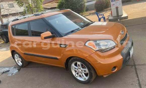 Buy Used Kia Carens Other Car in Conakry in Conakry Buy Used Kia Carens Other Car in Conakry in Conakry