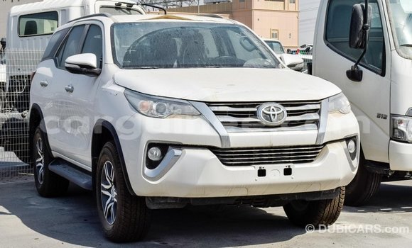 Buy Import Toyota Fortuner White Car in Import - Dubai in Conakry Buy Import Toyota Fortuner White Car in Import - Dubai in Conakry