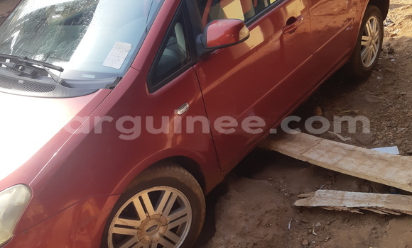 Acheter Import Voiture Ford C-MAX Rouge à Conakry, Conakry Acheter Import Voiture Ford C-MAX Rouge à Conakry, Conakry