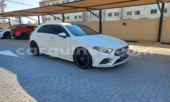 Acheter Occasion Voiture Mercedes-Benz A200 Noir à Conakry, Conakry Acheter Occasion Voiture Mercedes-Benz A200 Noir à Conakry, Conakry