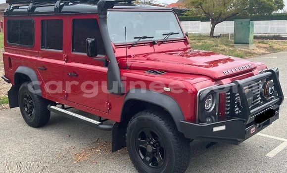 Acheter Occasion Voiture Land Rover Defender Rouge à Conakry, Conakry Acheter Occasion Voiture Land Rover Defender Rouge à Conakry, Conakry