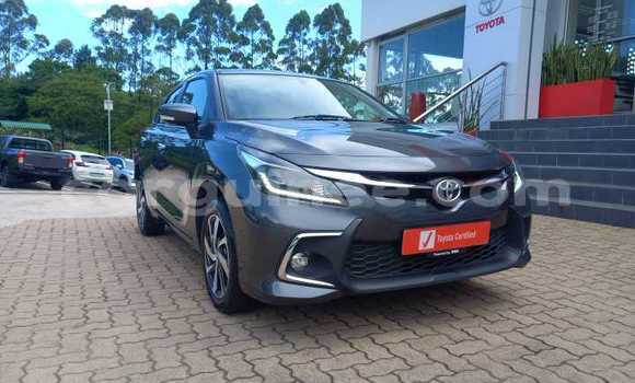 Buy Used Toyota Starlet Blue Car in Conakry in Conakry Buy Used Toyota Starlet Blue Car in Conakry in Conakry