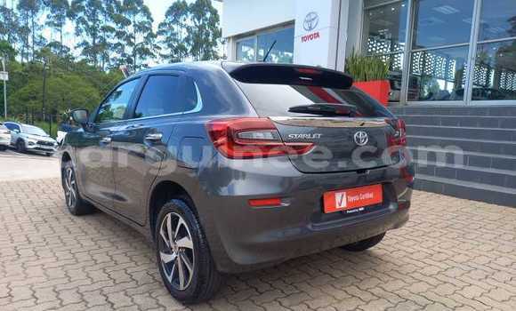 Acheter Occasion Voiture Toyota Starlet Bleu à Conakry, Conakry Acheter Occasion Voiture Toyota Starlet Bleu à Conakry, Conakry