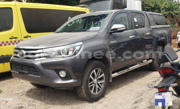 Buy Import Toyota Hilux Other Car in Conakry in Conakry