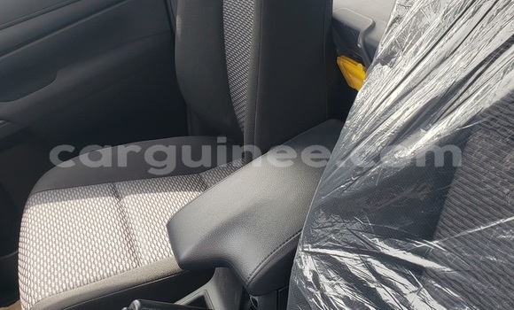 Acheter Neuf Voiture Toyota Hilux Blanc à Conakry, Conakry Acheter Neuf Voiture Toyota Hilux Blanc à Conakry, Conakry