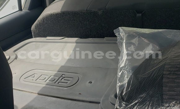 Acheter Neuf Voiture Toyota Hilux Blanc à Conakry, Conakry Acheter Neuf Voiture Toyota Hilux Blanc à Conakry, Conakry