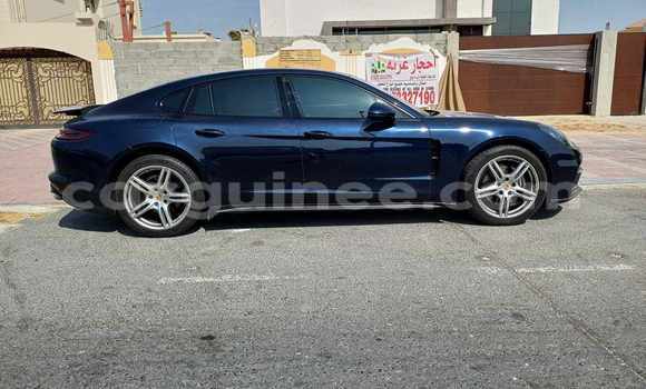 Buy Used Porsche Panamera Blue Car in Conakry in Conakry Buy Used Porsche Panamera Blue Car in Conakry in Conakry