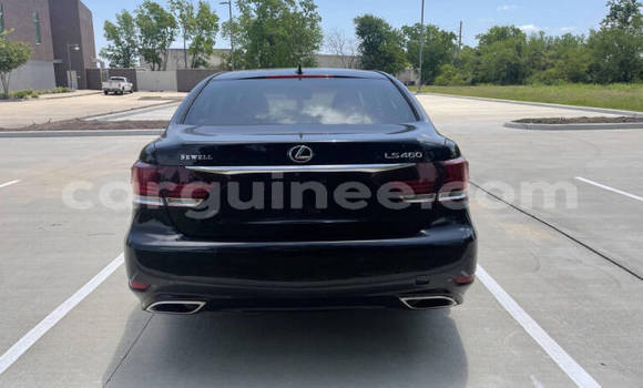 Acheter Occasion Voiture Lexus LS Bleu à Conakry, Conakry Acheter Occasion Voiture Lexus LS Bleu à Conakry, Conakry