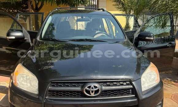 Acheter Occasion Voiture Toyota RAV4 Noir à Conakry, Conakry Acheter Occasion Voiture Toyota RAV4 Noir à Conakry, Conakry