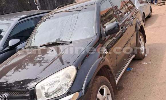 Acheter Occasion Voiture Toyota RAV4 Noir à Conakry, Conakry Acheter Occasion Voiture Toyota RAV4 Noir à Conakry, Conakry