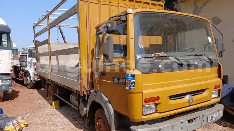 Big with watermark renault master conakry conakry 10037