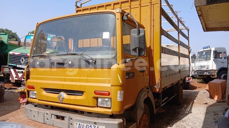 Big with watermark renault master conakry conakry 10037