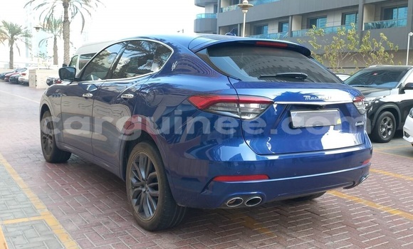 Buy Used Maserati Levante Blue Car in Conakry in Conakry Buy Used Maserati Levante Blue Car in Conakry in Conakry