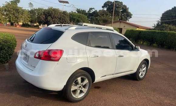 Acheter Occasion Voiture Nissan Rogue Blanc à Conakry, Conakry Acheter Occasion Voiture Nissan Rogue Blanc à Conakry, Conakry