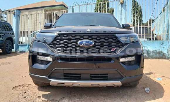 Buy Used Ford Explorer Black Car in Dixinn in Conakry Buy Used Ford Explorer Black Car in Dixinn in Conakry