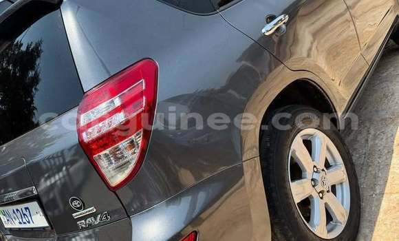 Buy Used Toyota RAV4 Other Car in Conakry in Conakry Buy Used Toyota RAV4 Other Car in Conakry in Conakry