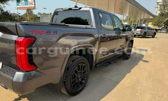 Buy Used Toyota Tundra Other Car in Conakry in Conakry Buy Used Toyota Tundra Other Car in Conakry in Conakry