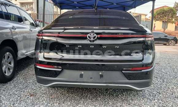 Buy Used Toyota Crown Black Car in Conakry in Conakry Buy Used Toyota Crown Black Car in Conakry in Conakry