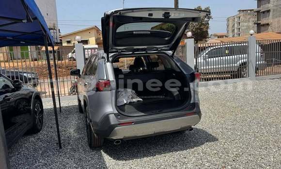 Buy Used Toyota RAV4 Other Car in Conakry in Conakry Buy Used Toyota RAV4 Other Car in Conakry in Conakry