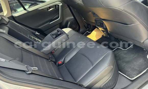 Buy Used Toyota RAV4 Other Car in Conakry in Conakry Buy Used Toyota RAV4 Other Car in Conakry in Conakry