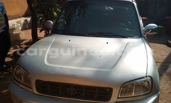 Buy Used Toyota RAV4 Silver Car in Conakry in Conakry Buy Used Toyota RAV4 Silver Car in Conakry in Conakry