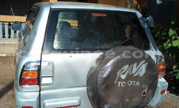 Buy Used Toyota RAV4 Silver Car in Conakry in Conakry Buy Used Toyota RAV4 Silver Car in Conakry in Conakry