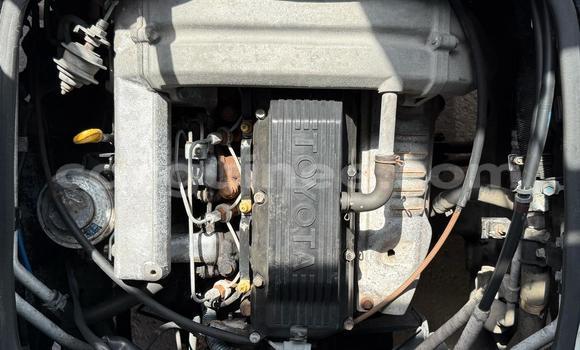 Acheter Occasion Voiture Toyota Coaster Blanc à Import - Dubai, Conakry Acheter Occasion Voiture Toyota Coaster Blanc à Import - Dubai, Conakry