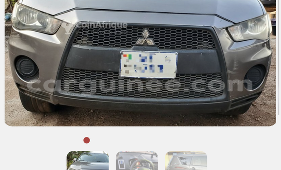Acheter Occasion Voiture Mitsubishi Pajero Gris à Conakry, Conakry Acheter Occasion Voiture Mitsubishi Pajero Gris à Conakry, Conakry