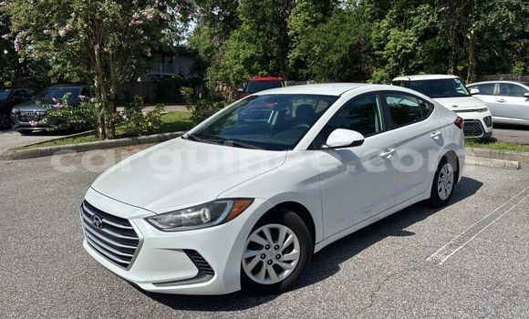 Buy Used Hyundai Elantra White Car in Conakry in Conakry Buy Used Hyundai Elantra White Car in Conakry in Conakry