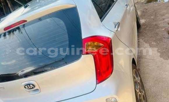 Acheter Occasion Voiture Kia Carens Autre à Conakry, Conakry Acheter Occasion Voiture Kia Carens Autre à Conakry, Conakry