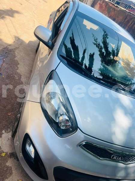 Big with watermark kia carens conakry conakry 10360